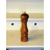 Pepper mill in olive wood h.23 cm